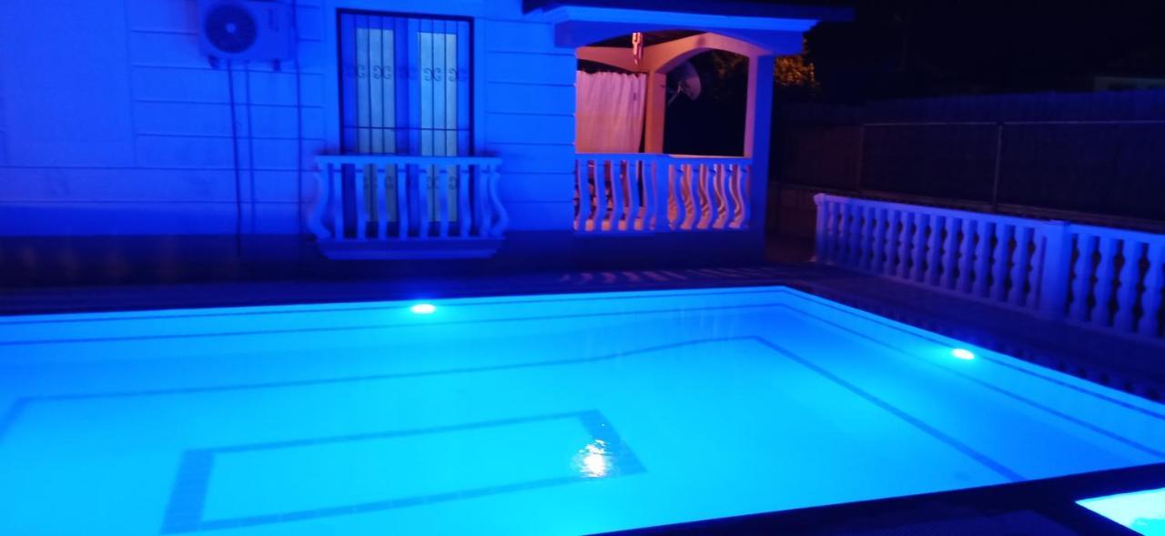 Appartement Fethiye'de Sahil Ve Sehirici Birarada...